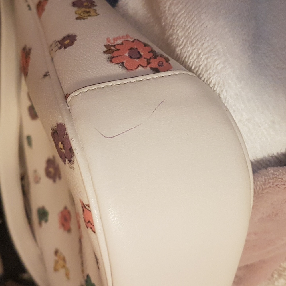 Coach Floral Print White Shoulder Bag - Picture 4 of 15